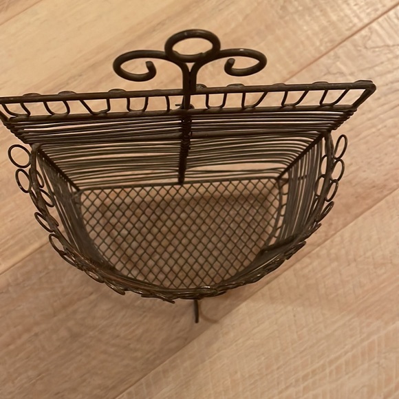 Rustic Carry All. - Picture 11 of 14